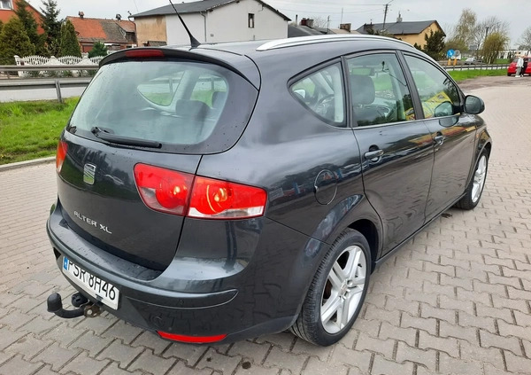 Seat Altea XL cena 23900 przebieg: 260972, rok produkcji 2011 z Pniewy małe 667